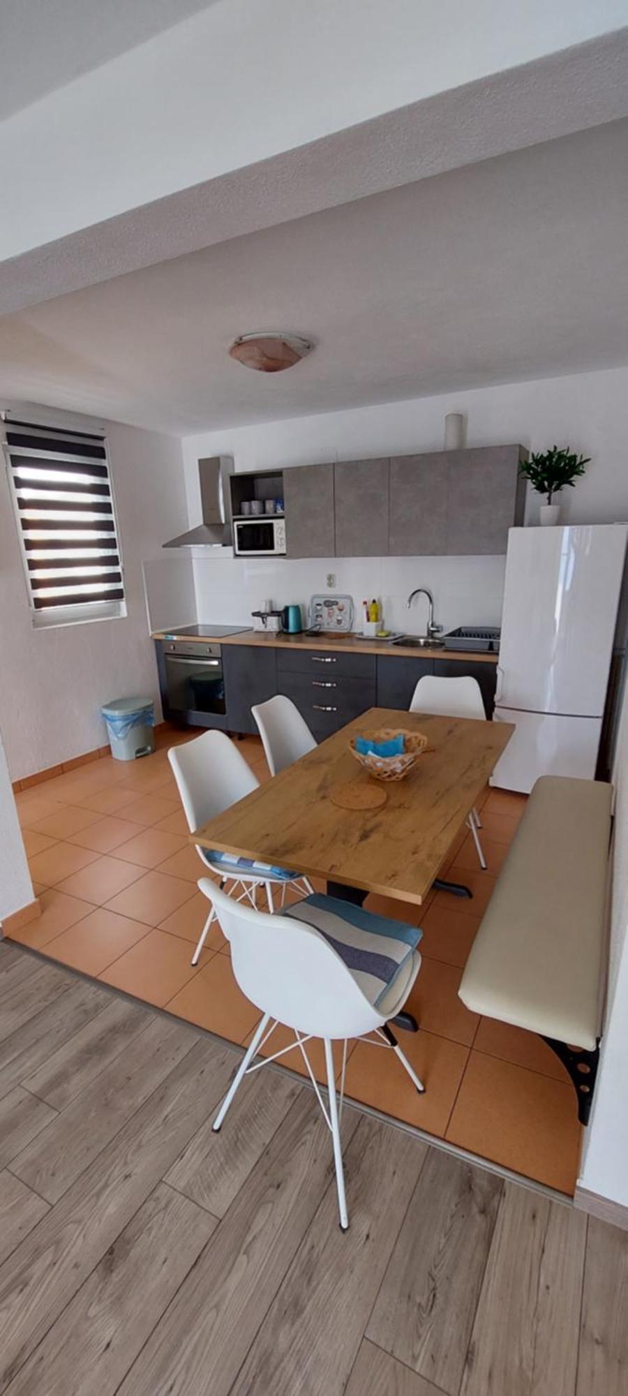 Apartments Dana 오미스 객실 사진