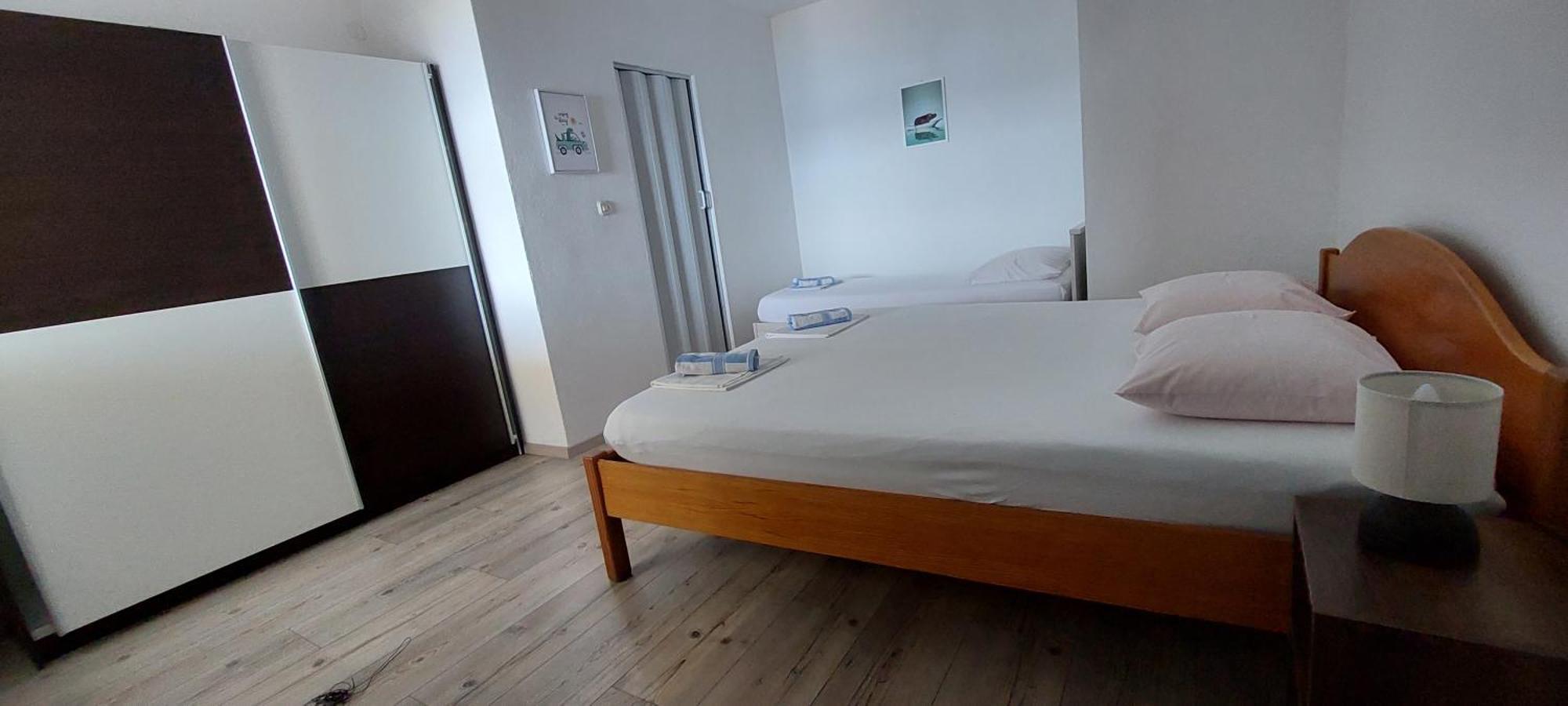 Apartments Dana 오미스 객실 사진